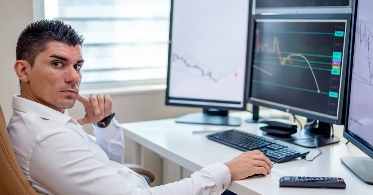 Conseils pour Bien Choisir son Courtier en Ligne