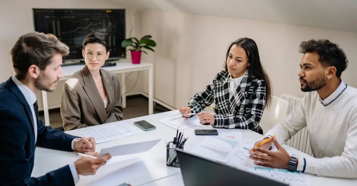 Comment Choisir une Expertise Financière Adaptée à Vos Besoins
