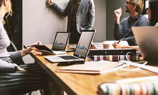 Comment Évaluer l'Efficacité d'une Expertise Financière