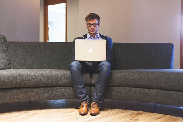 Investir en Startups : Comment Évaluer les Opportunités